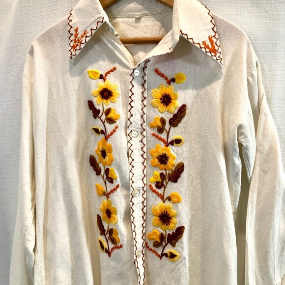 Vintage 1970s Boy's Embroidered Shirt Made in Mexico - Picture 3 of 11